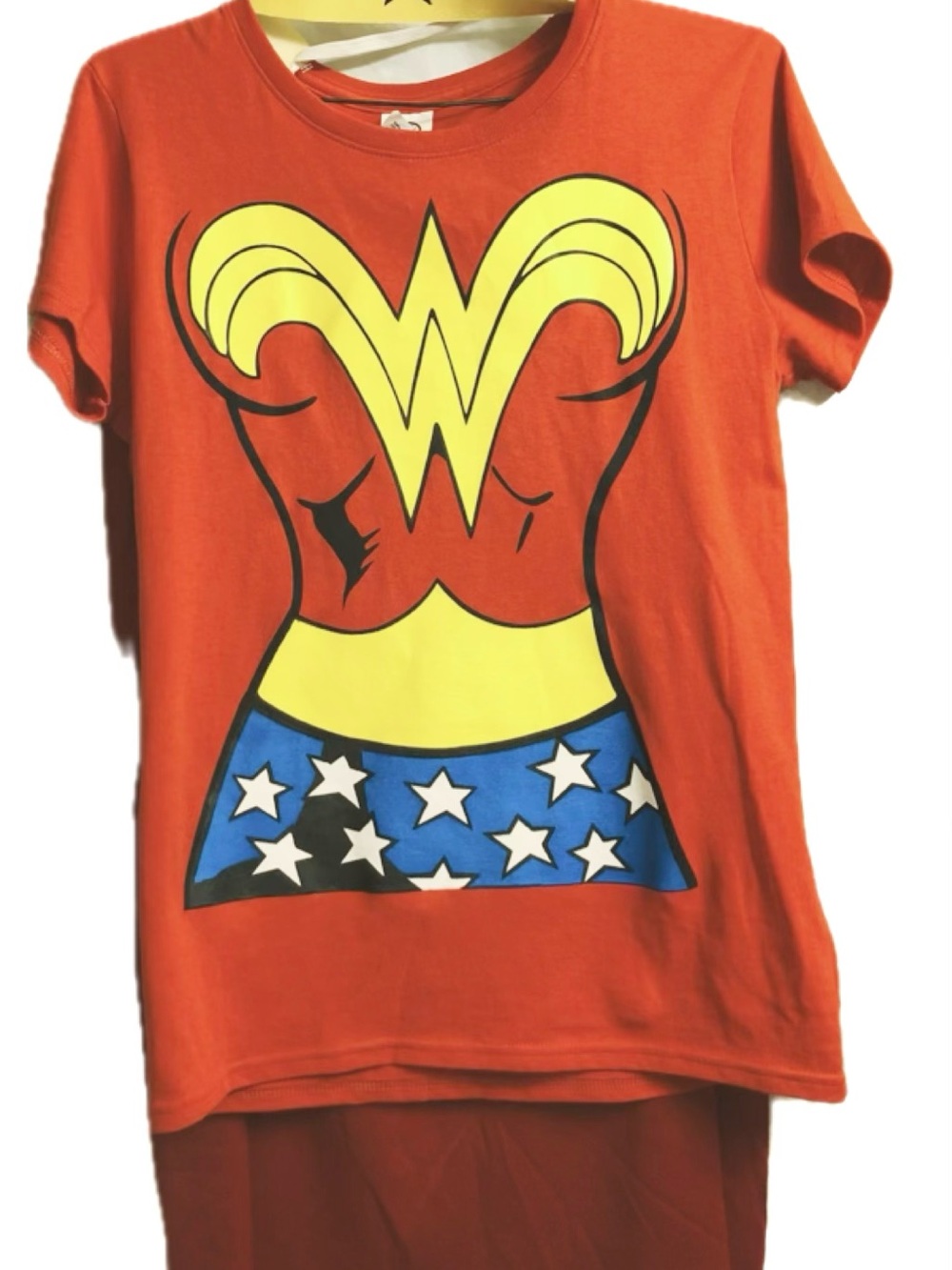 DC Comics Red Wonder Woman Small Graphic Tee Retro 70s Costume w/Headband & Cape